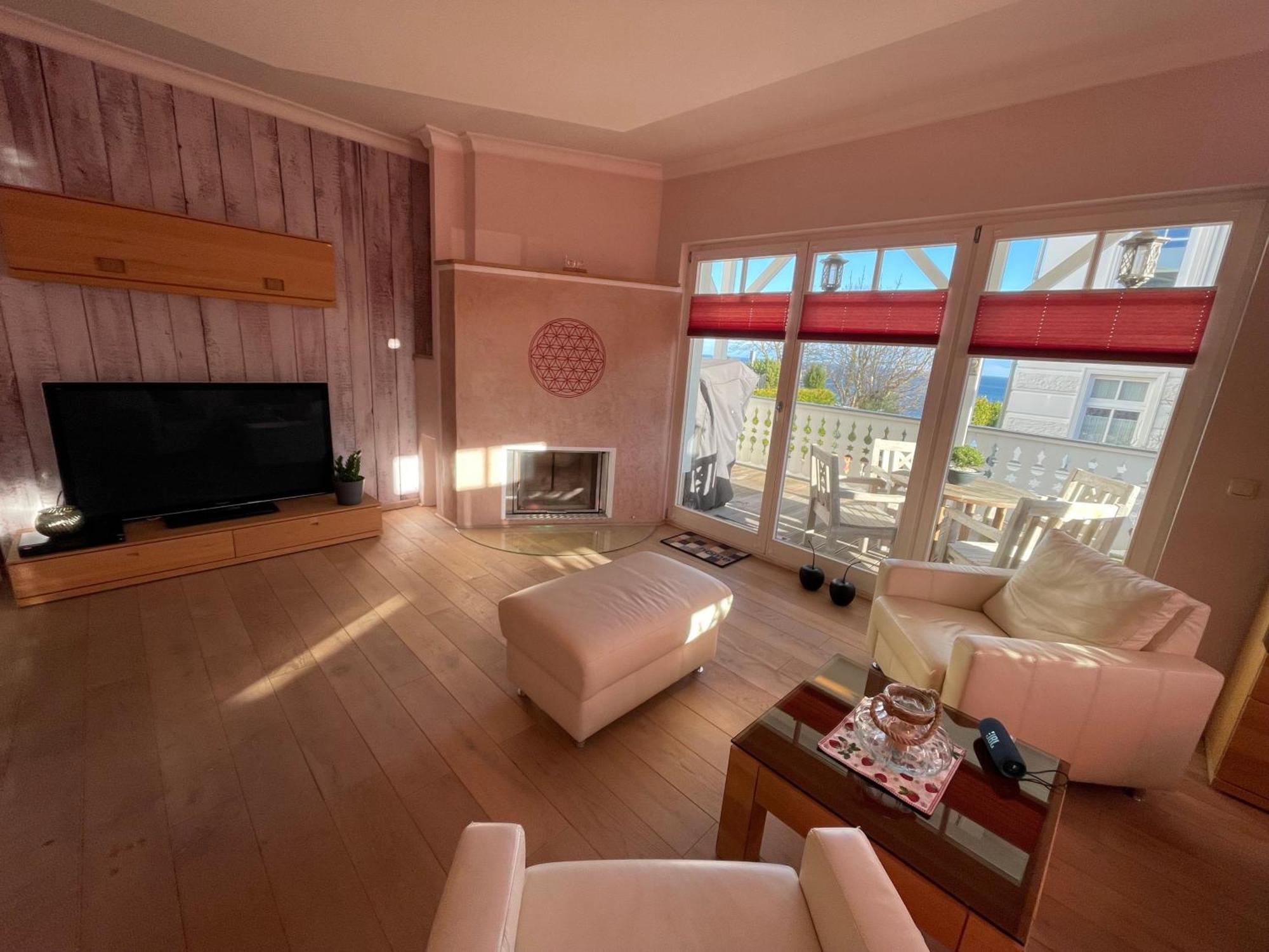 Villa Seestern - Ferienhaus Mit Meerblick Sassnitz Bagian luar foto